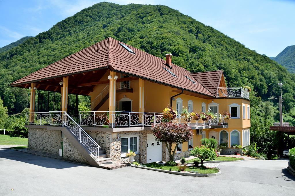 Apartment Sotocje Dolenja Trebusa Ngoại thất bức ảnh
