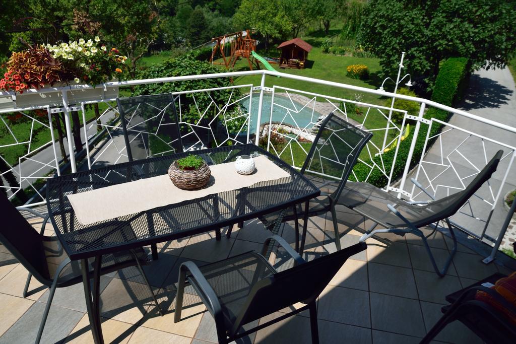 Apartment Sotocje Dolenja Trebusa Ngoại thất bức ảnh